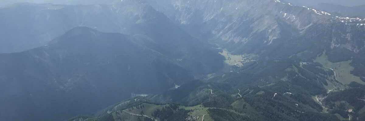 Flugwegposition um 13:14:23: Aufgenommen in der Nähe von Gemeinde Turnau, Österreich in 2463 Meter